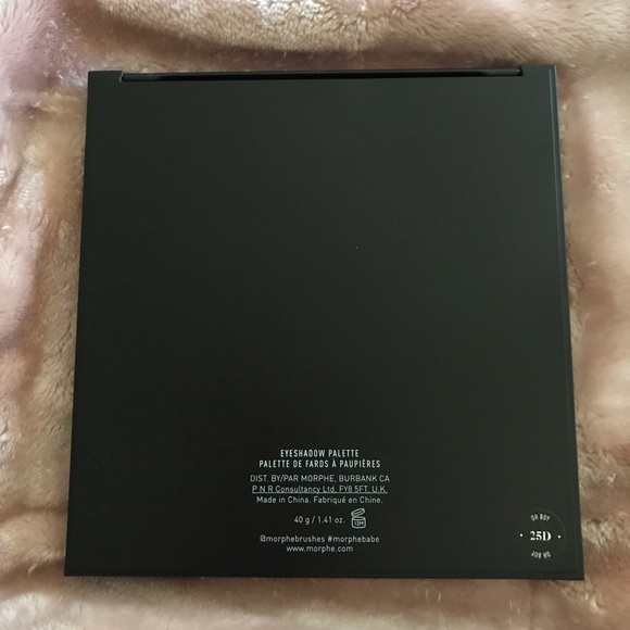 Morphe Original 25D Oh Boy Eyeshadow Palette

Brand never used - Picture 2 of 3